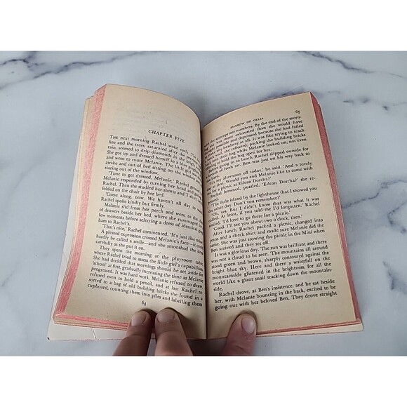 SHADOW OF CELIA By Elizabeth Jeffrey - Picture 6 of 10